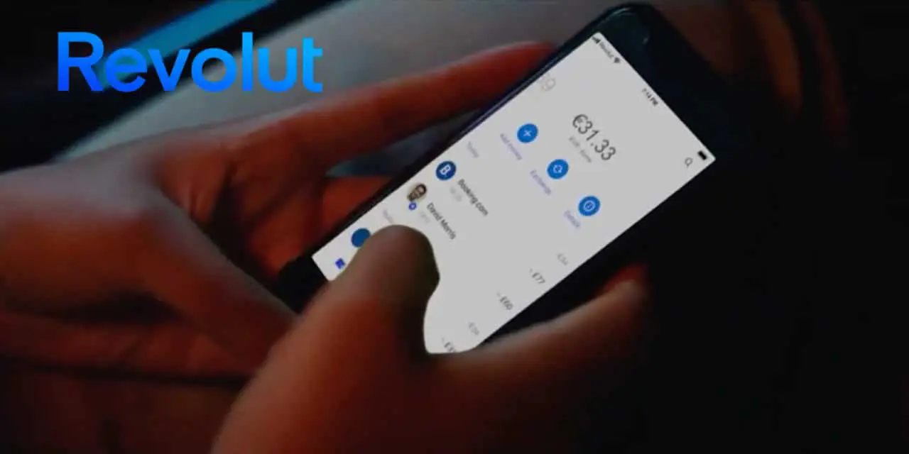 La néobanque Revolut augmente ses tarifs et supprime des services à cause  de la crise